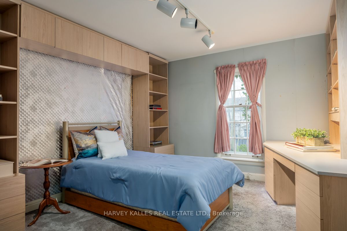 3 Ridgewood Road