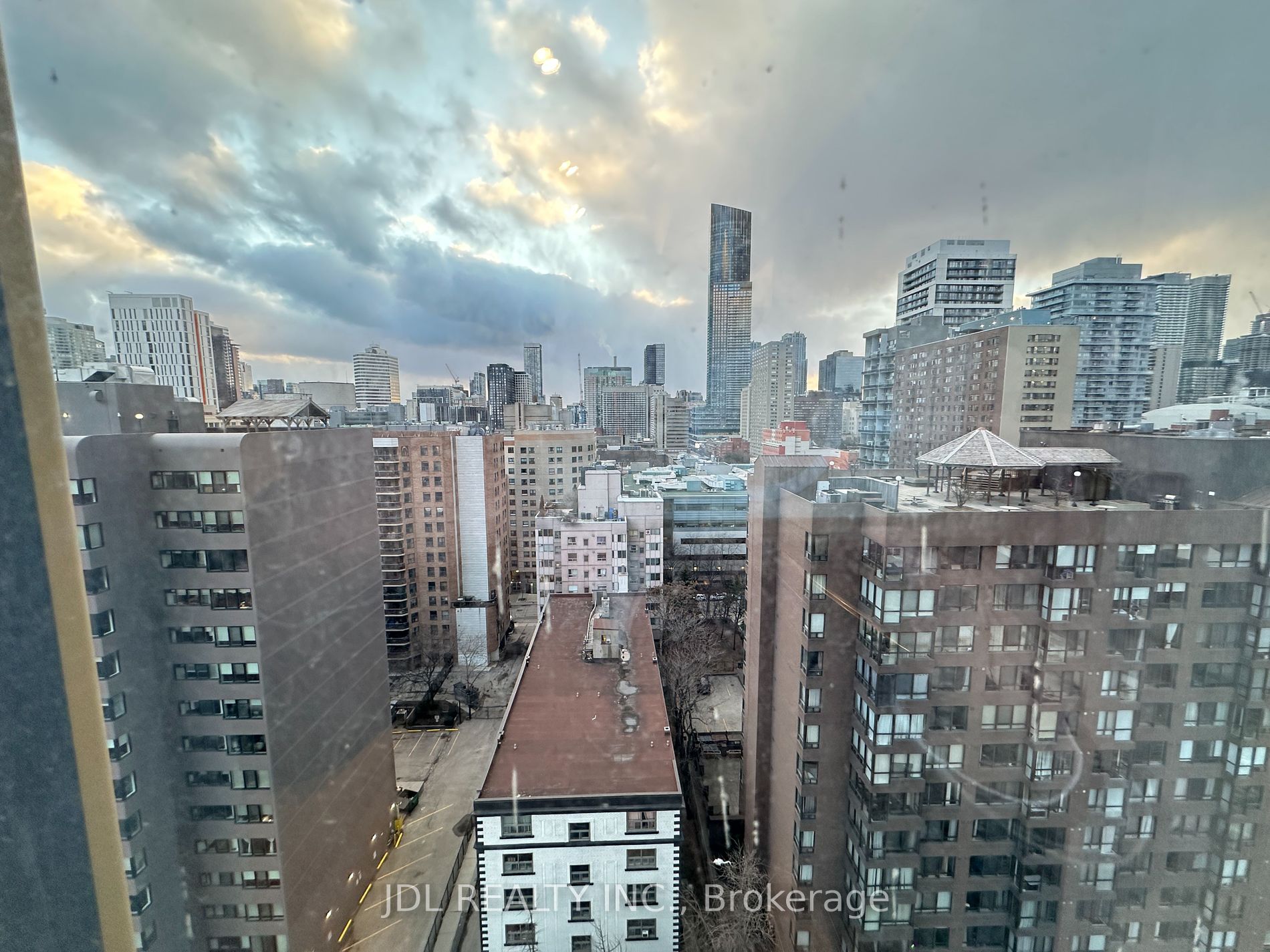 319 Jarvis Street, #1603