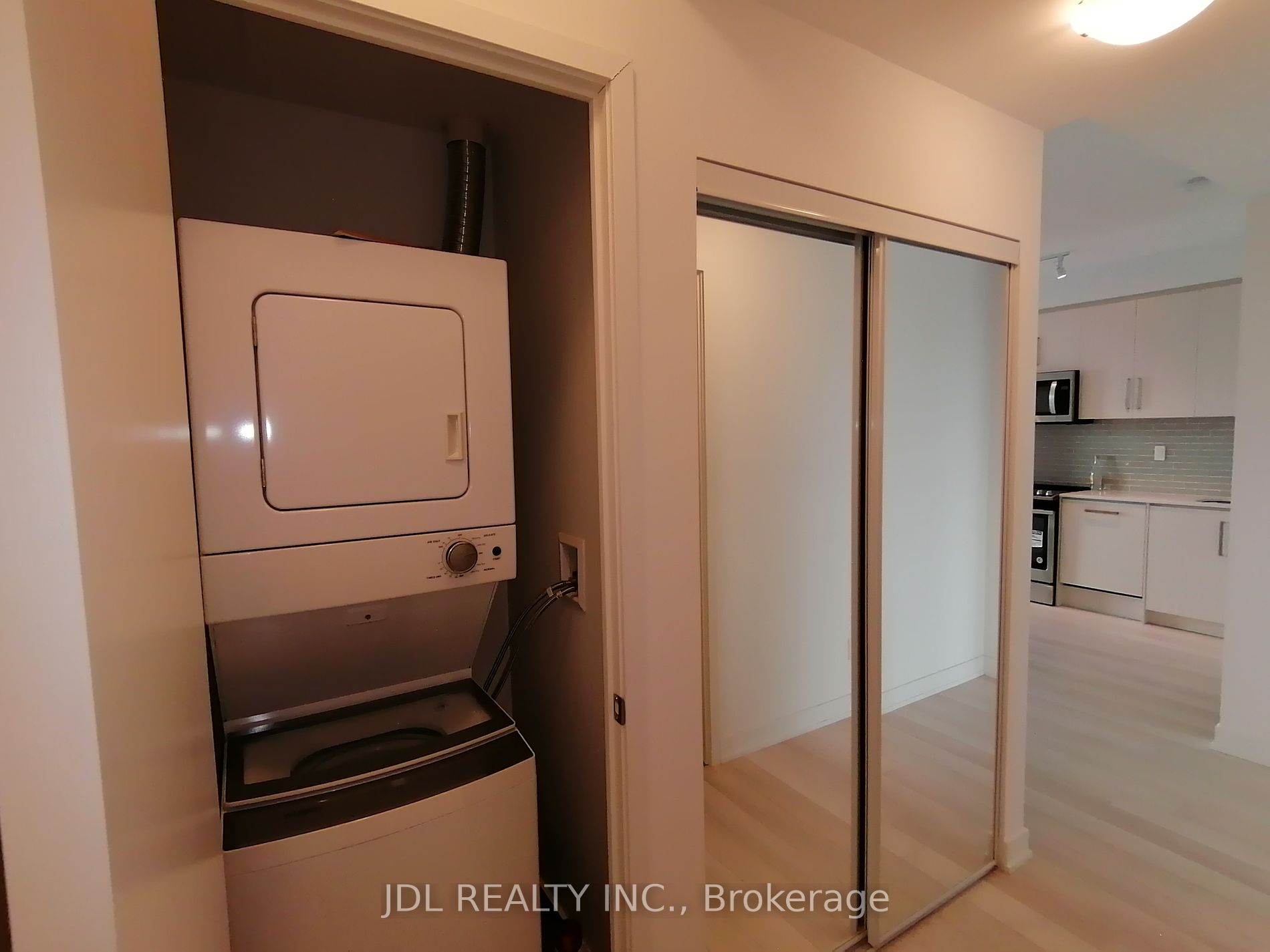 5180 YONGE Street, #2112