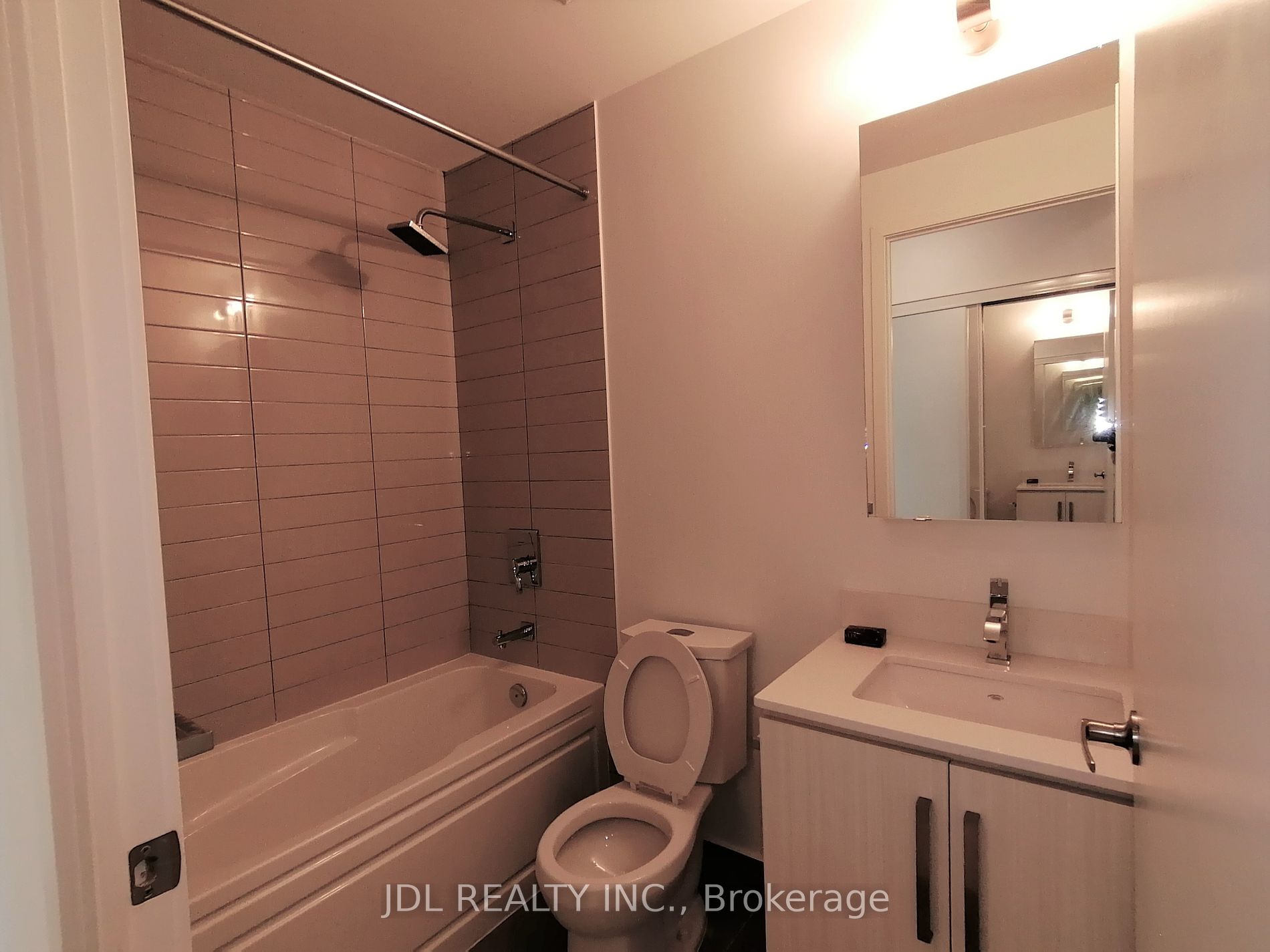 5180 YONGE Street, #2112