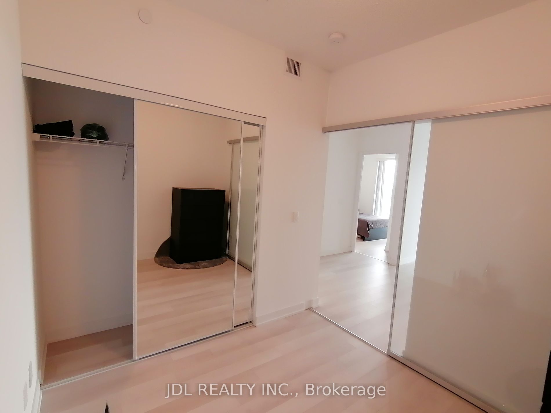 5180 YONGE Street, #2112