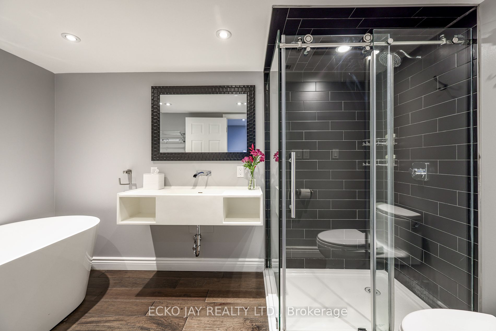 15 Tanburn Pl