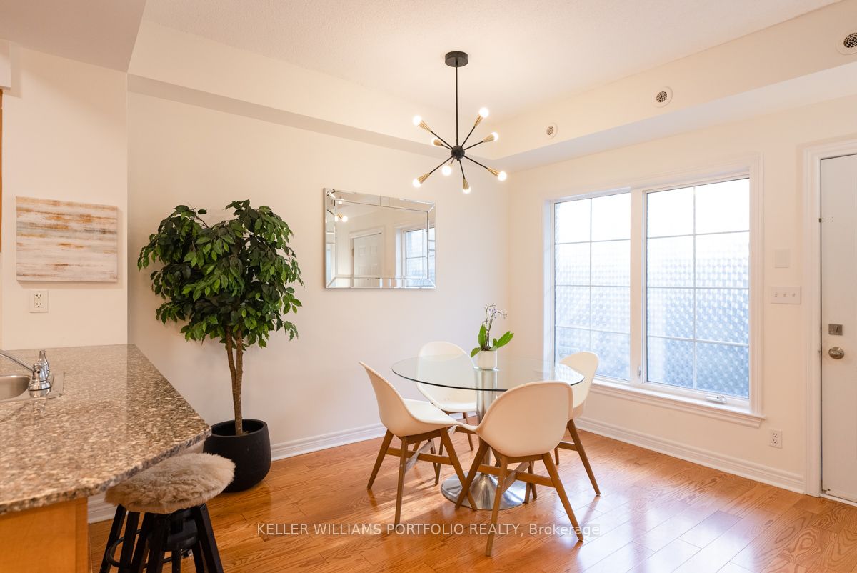 207 Wellesley Street E, #103