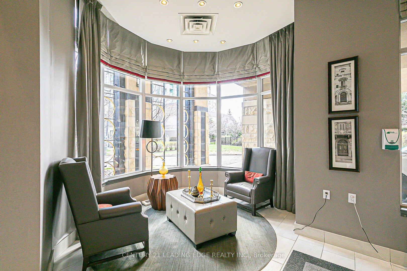 18 Kenaston Gardens, #309