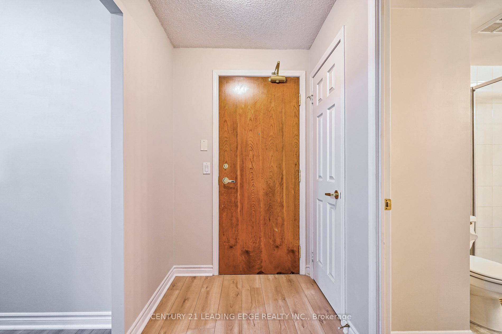 18 Kenaston Gardens, #309