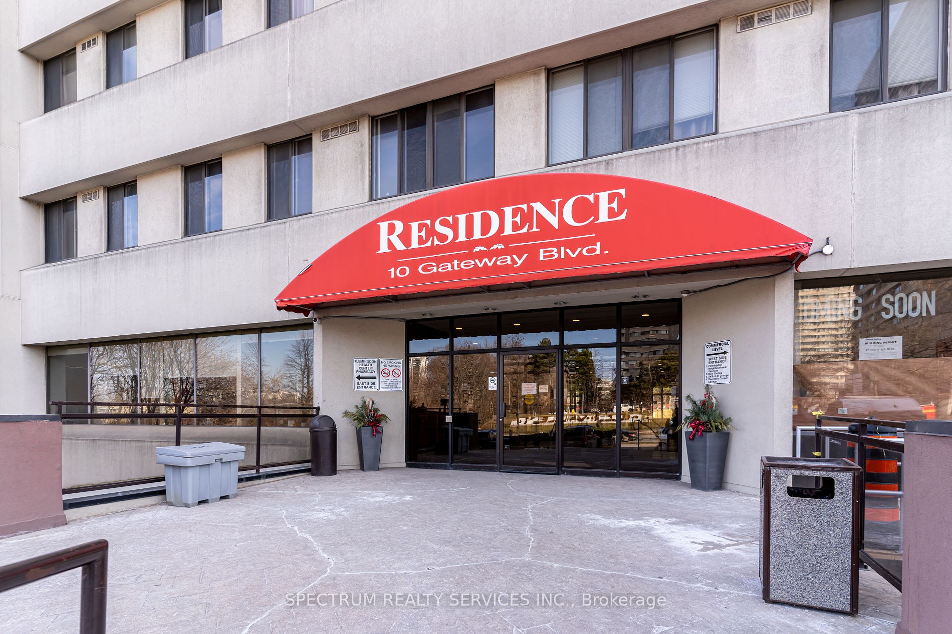 10 Gateway Blvd, #218