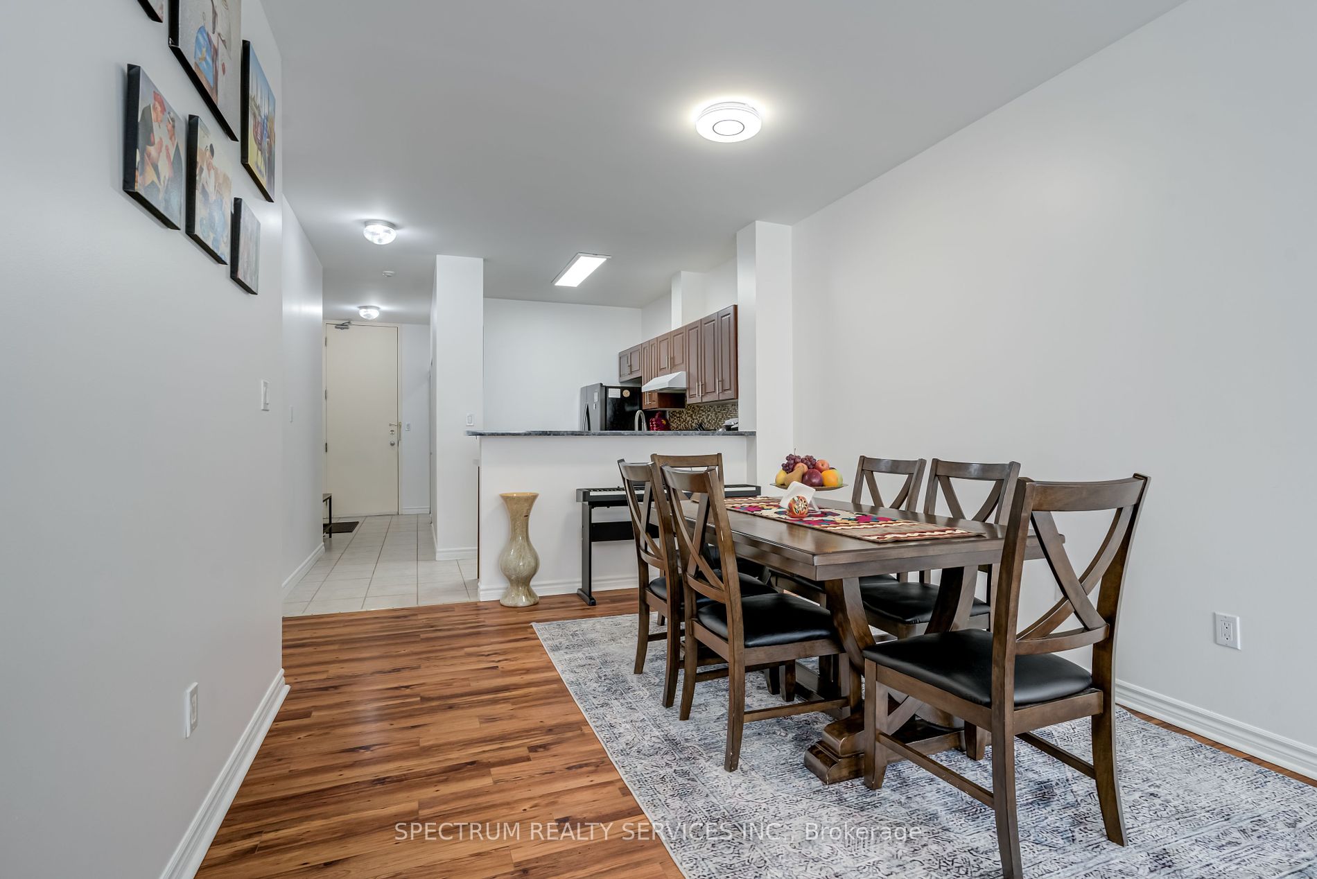 10 Gateway Blvd, #218