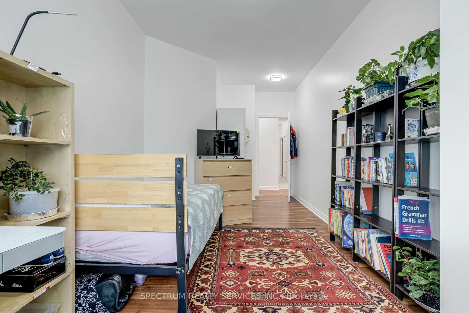 10 Gateway Blvd, #218