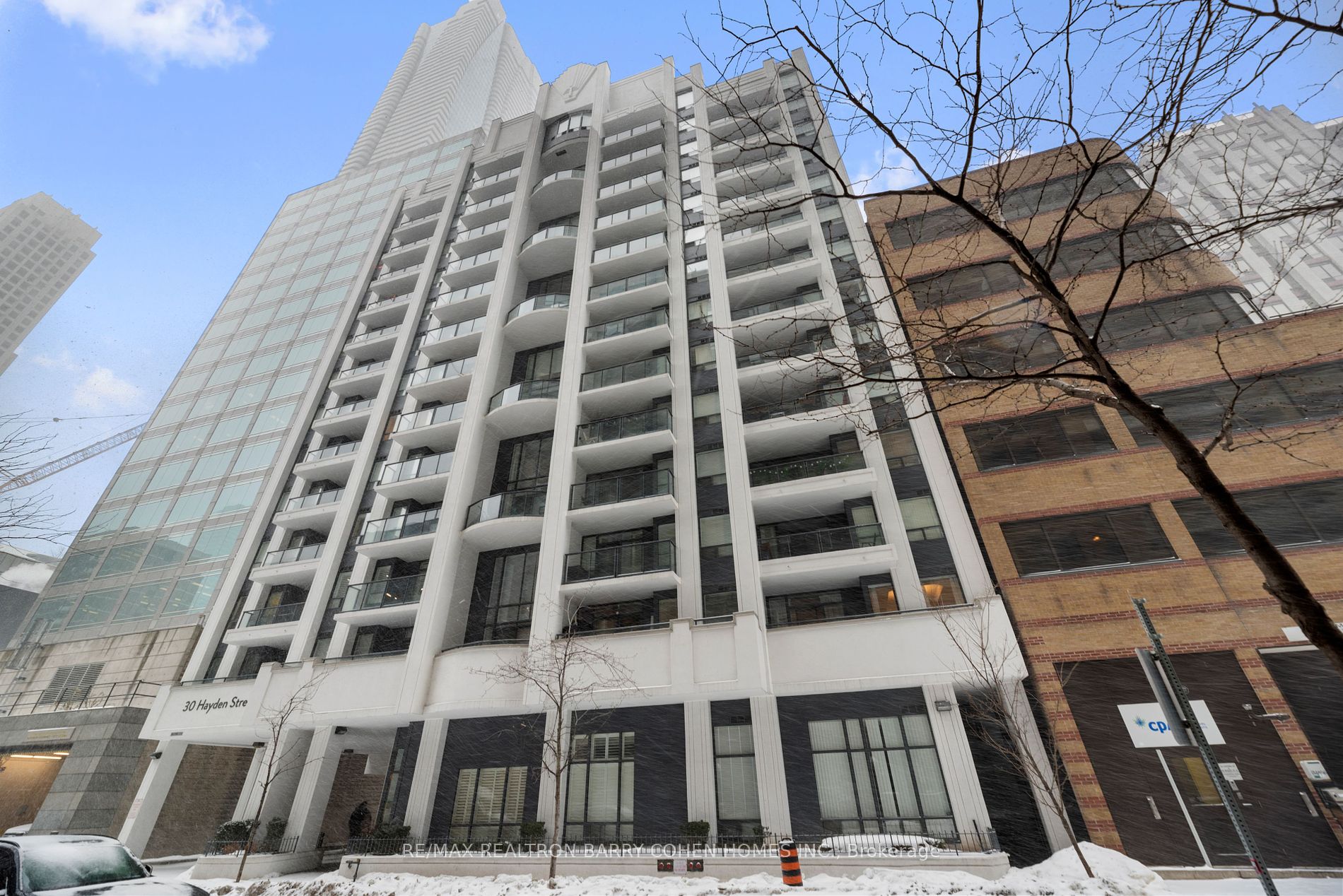 30 Hayden Street, #801