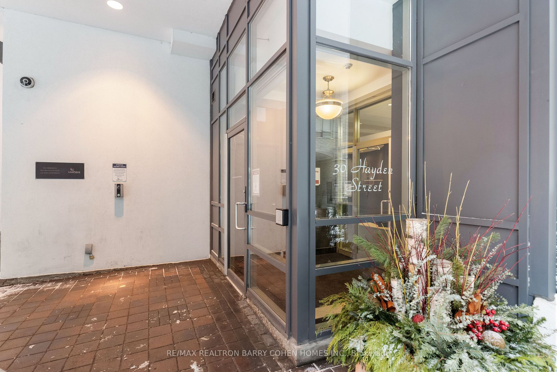 30 Hayden Street, #801