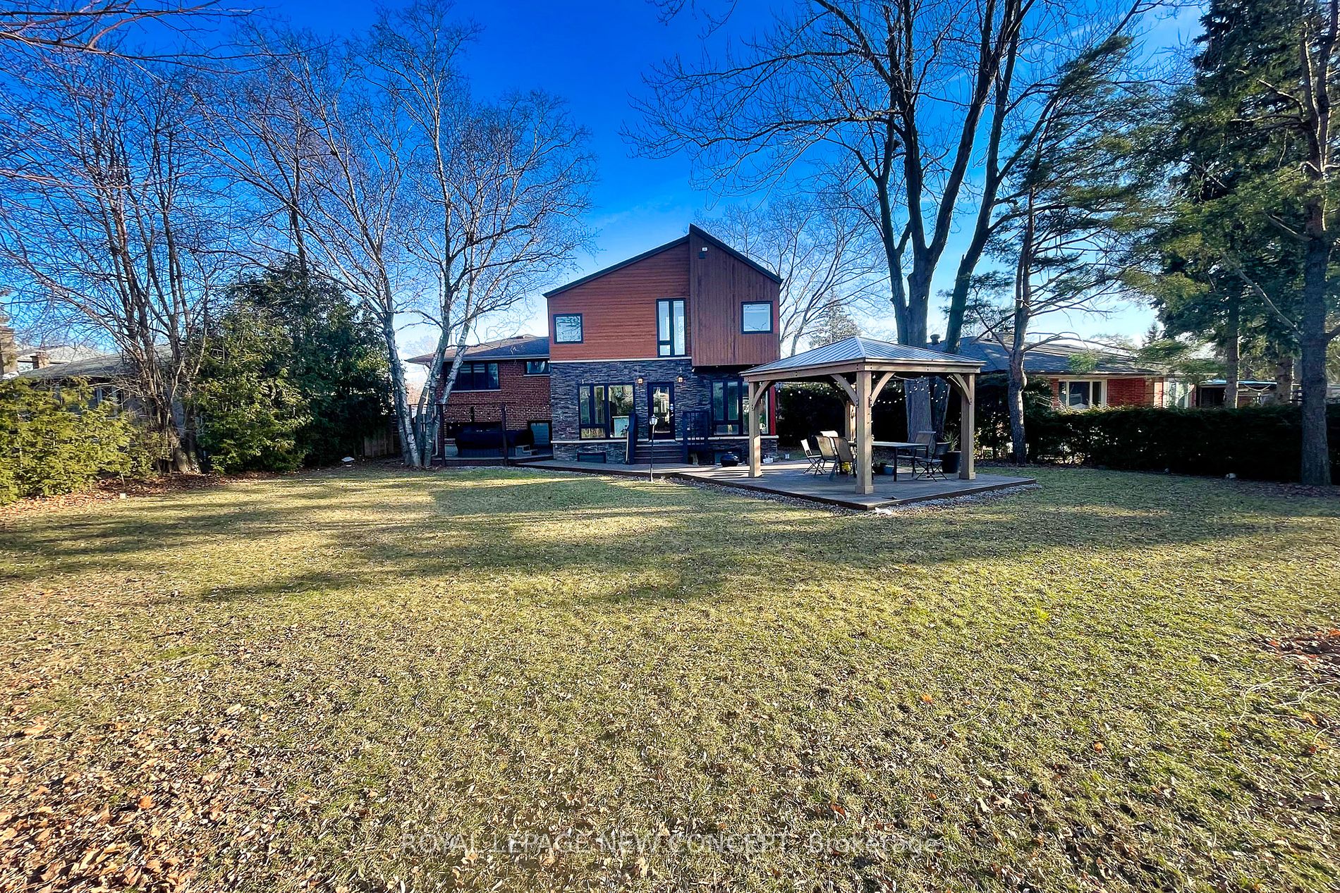 24 Fleetwell Court