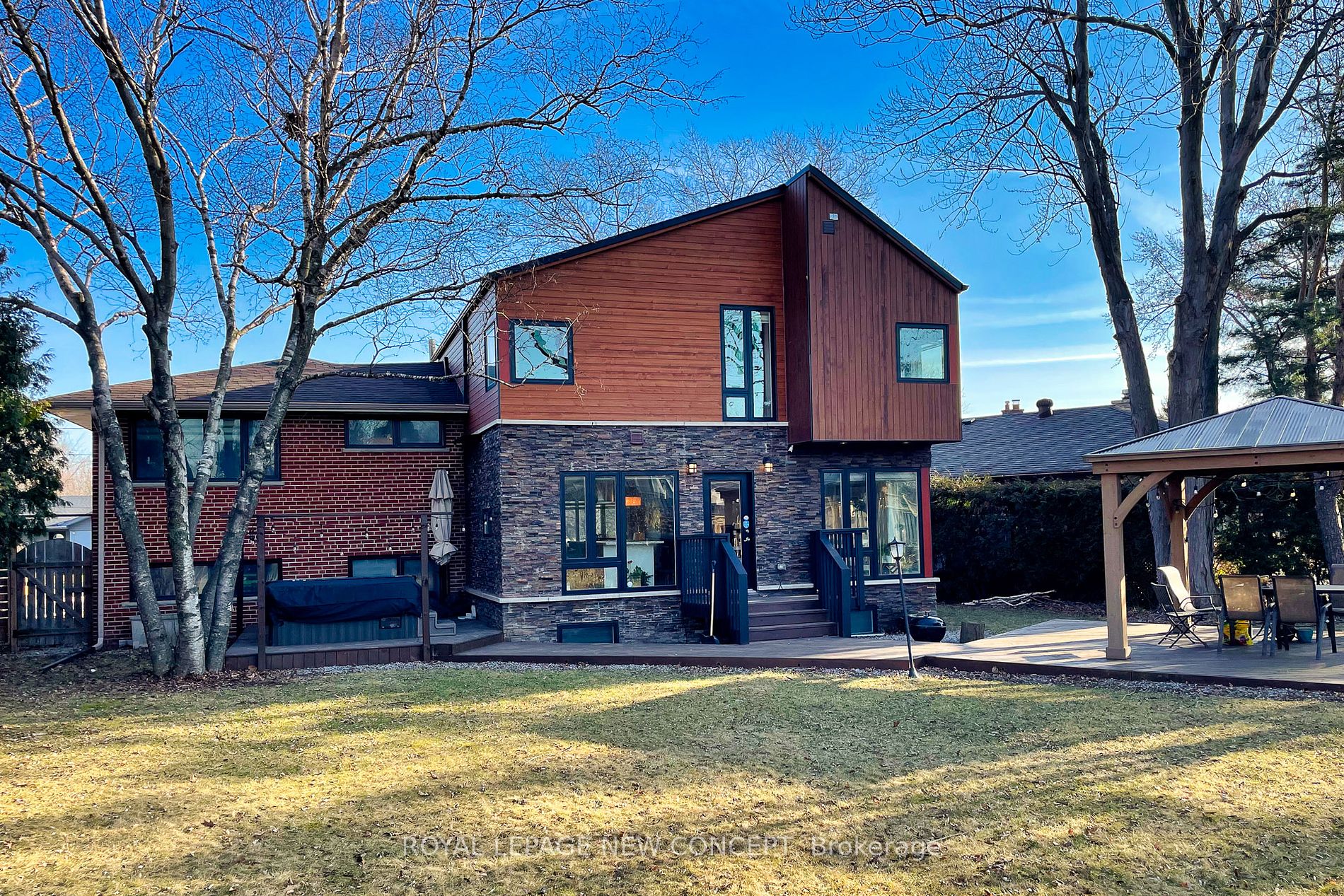 24 Fleetwell Court