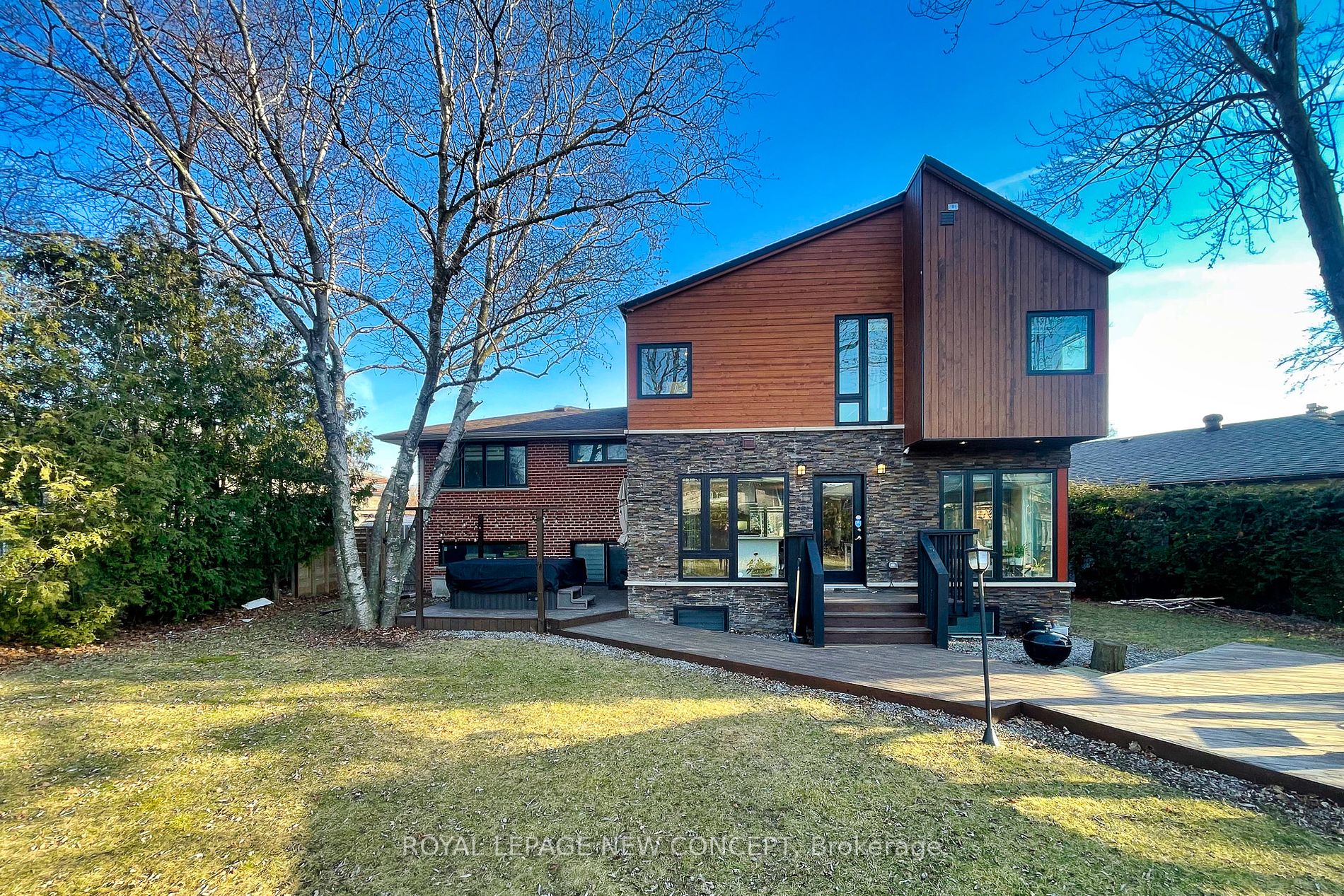 24 Fleetwell Court