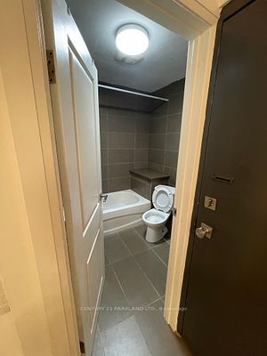 213 Queen Street E, #6