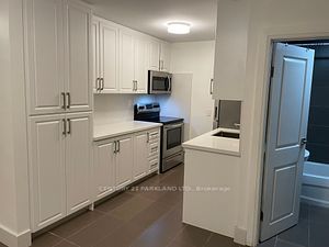 213 Queen Street E, #6