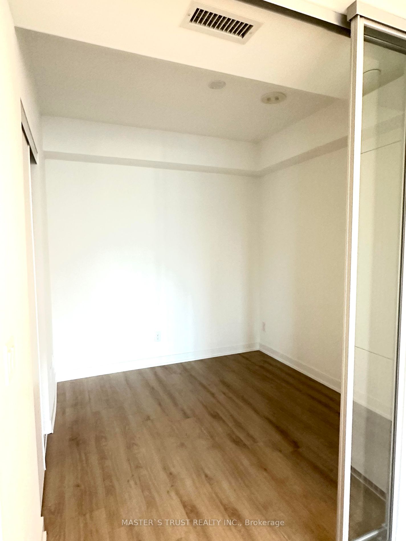 319 Jarvis Street, #807