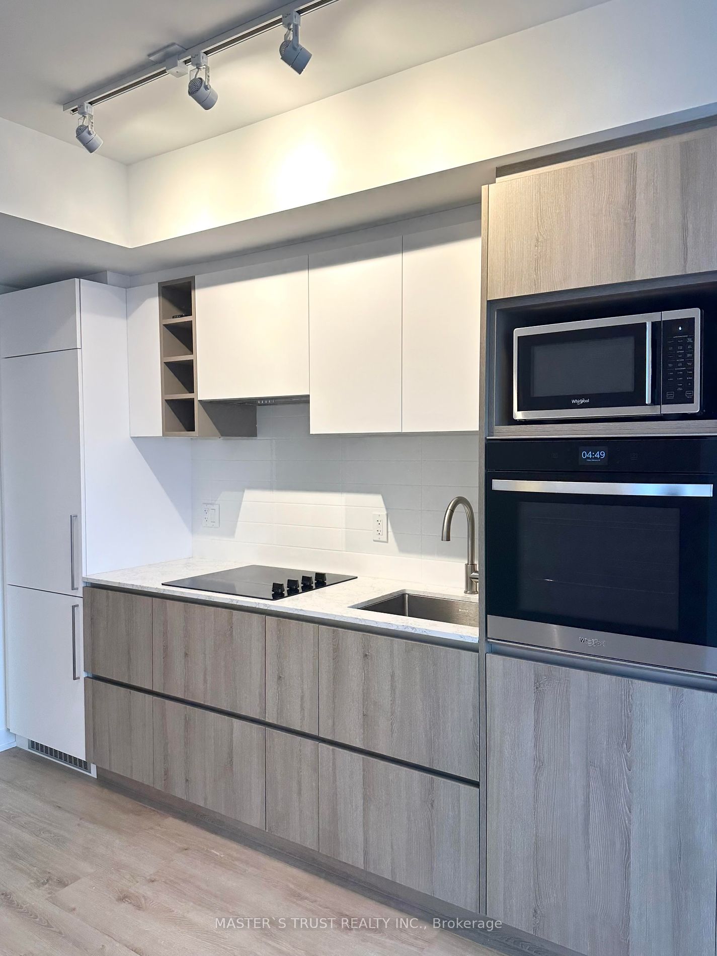 319 Jarvis Street, #807