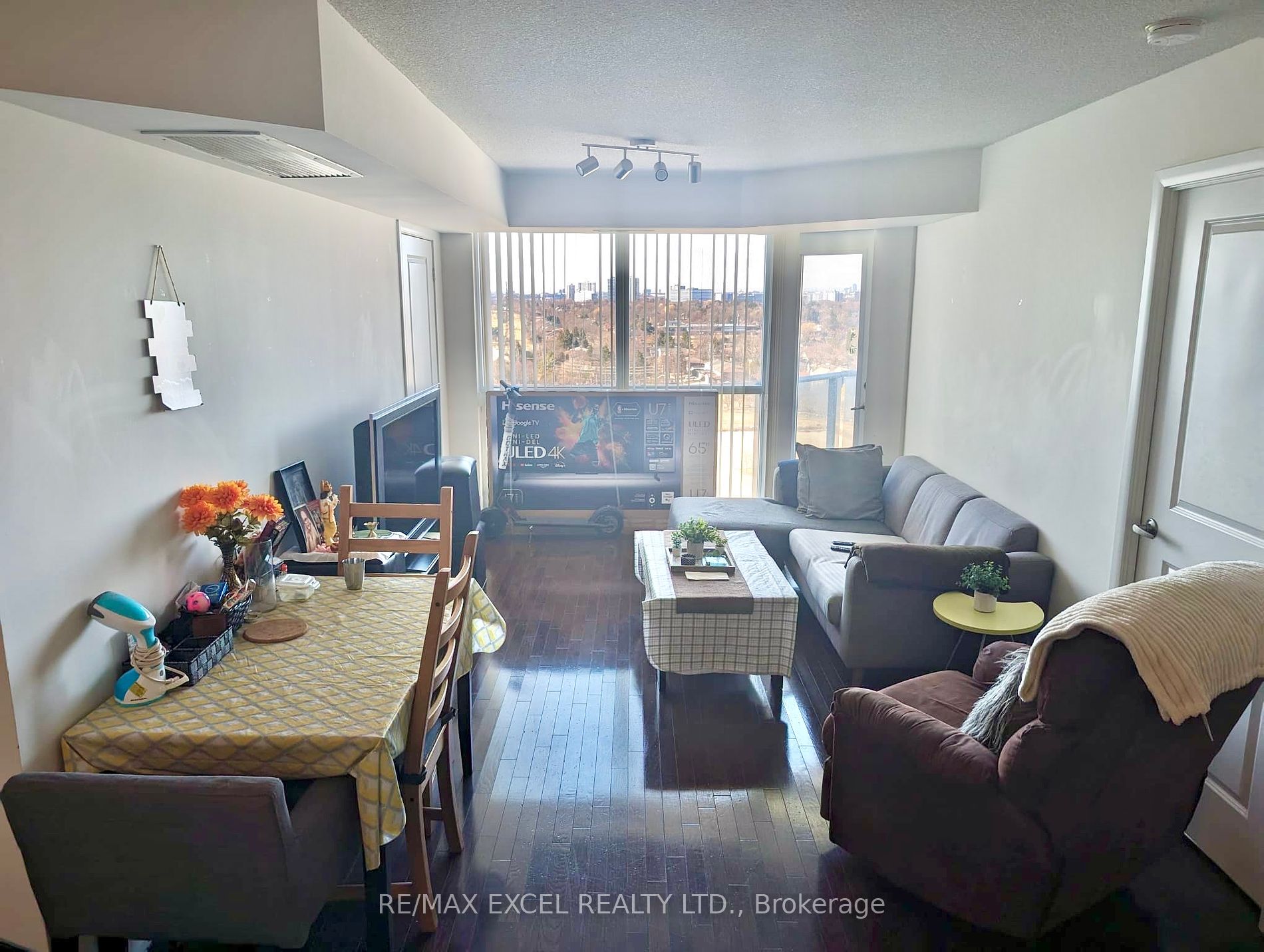 5793 Yonge St, #1708