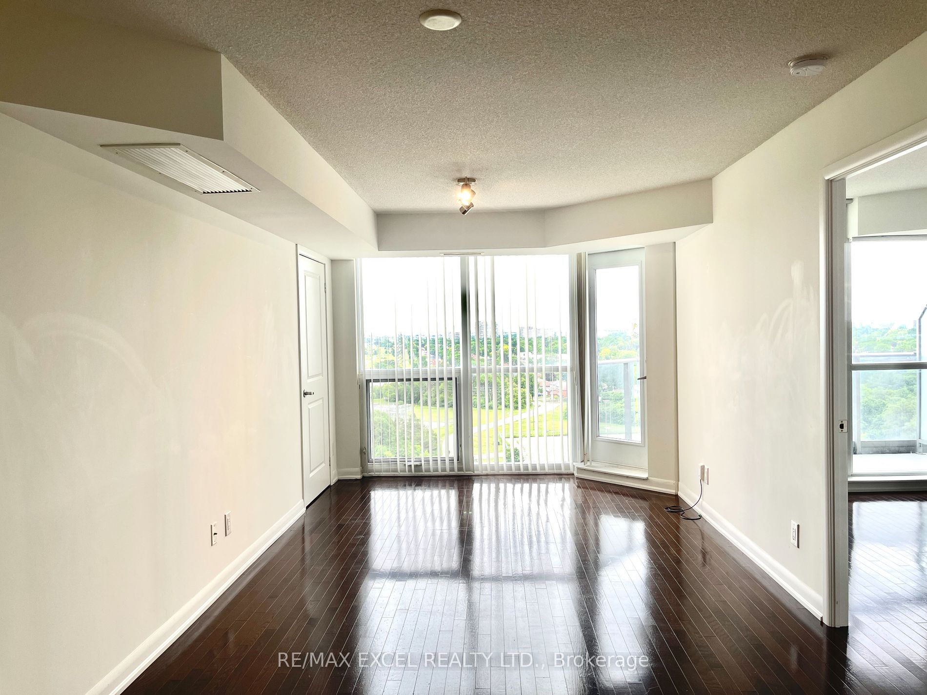 5793 Yonge St, #1708