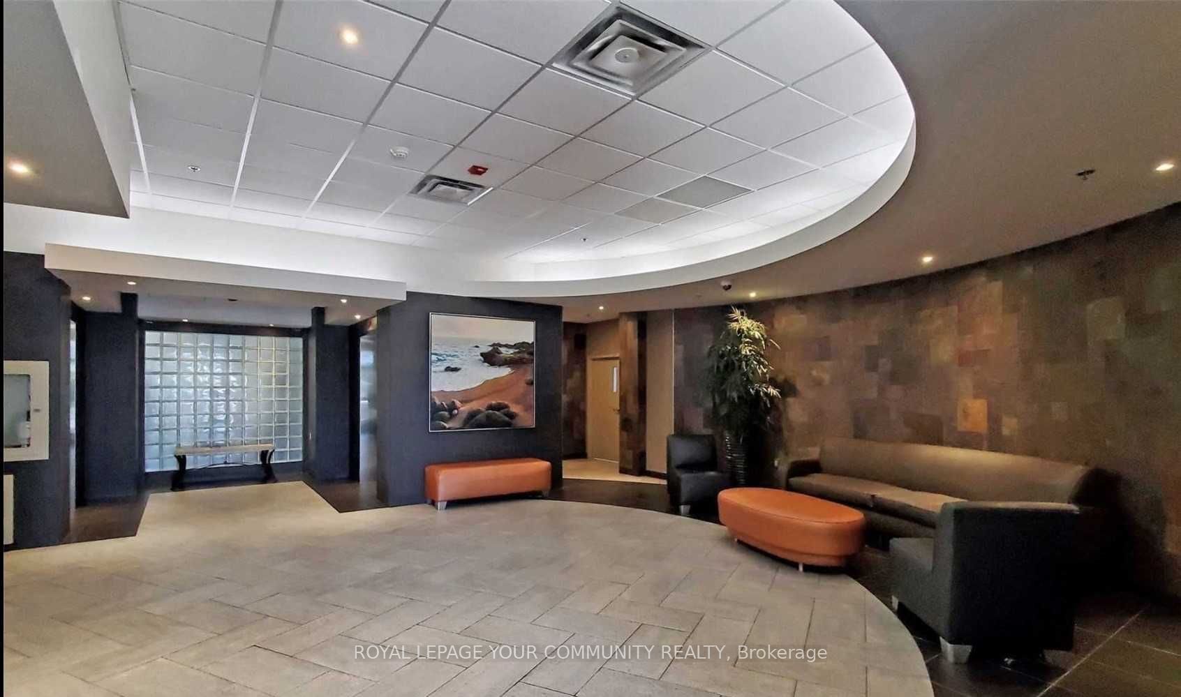 890 Sheppard Ave W, #517