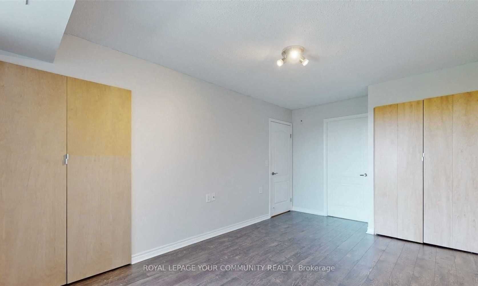 890 Sheppard Ave W, #517