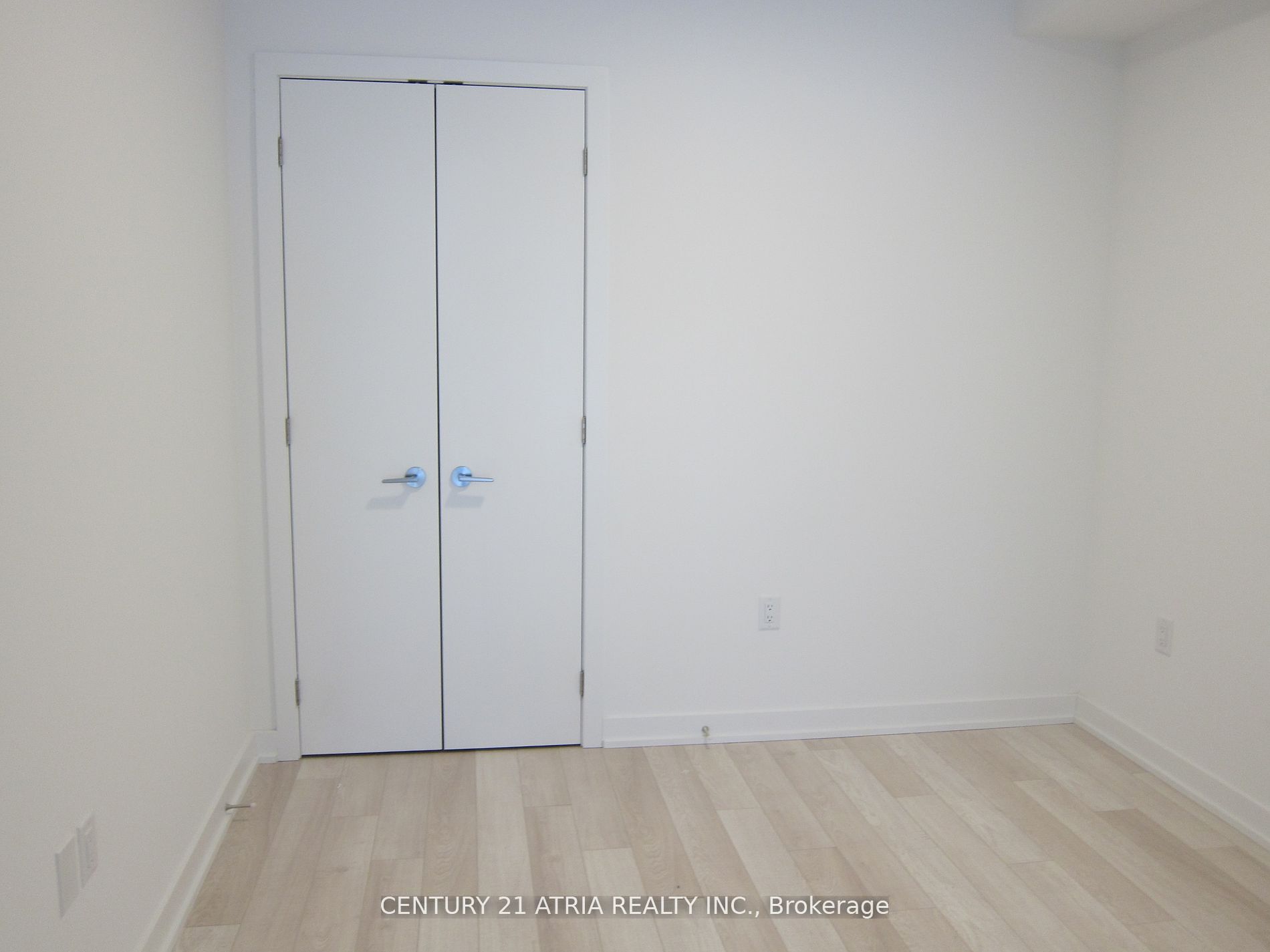 357 King Street W, #706