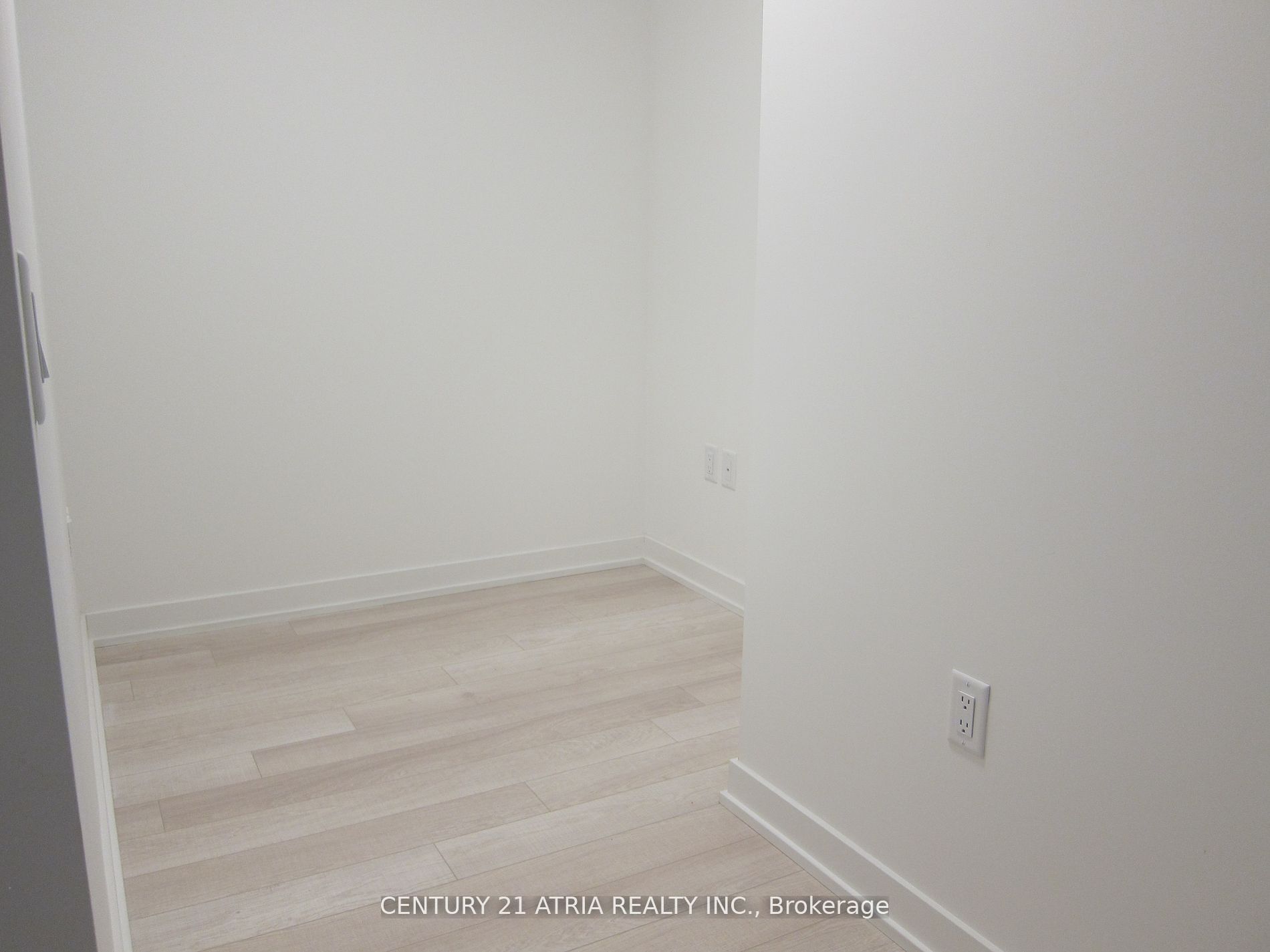 357 King Street W, #706