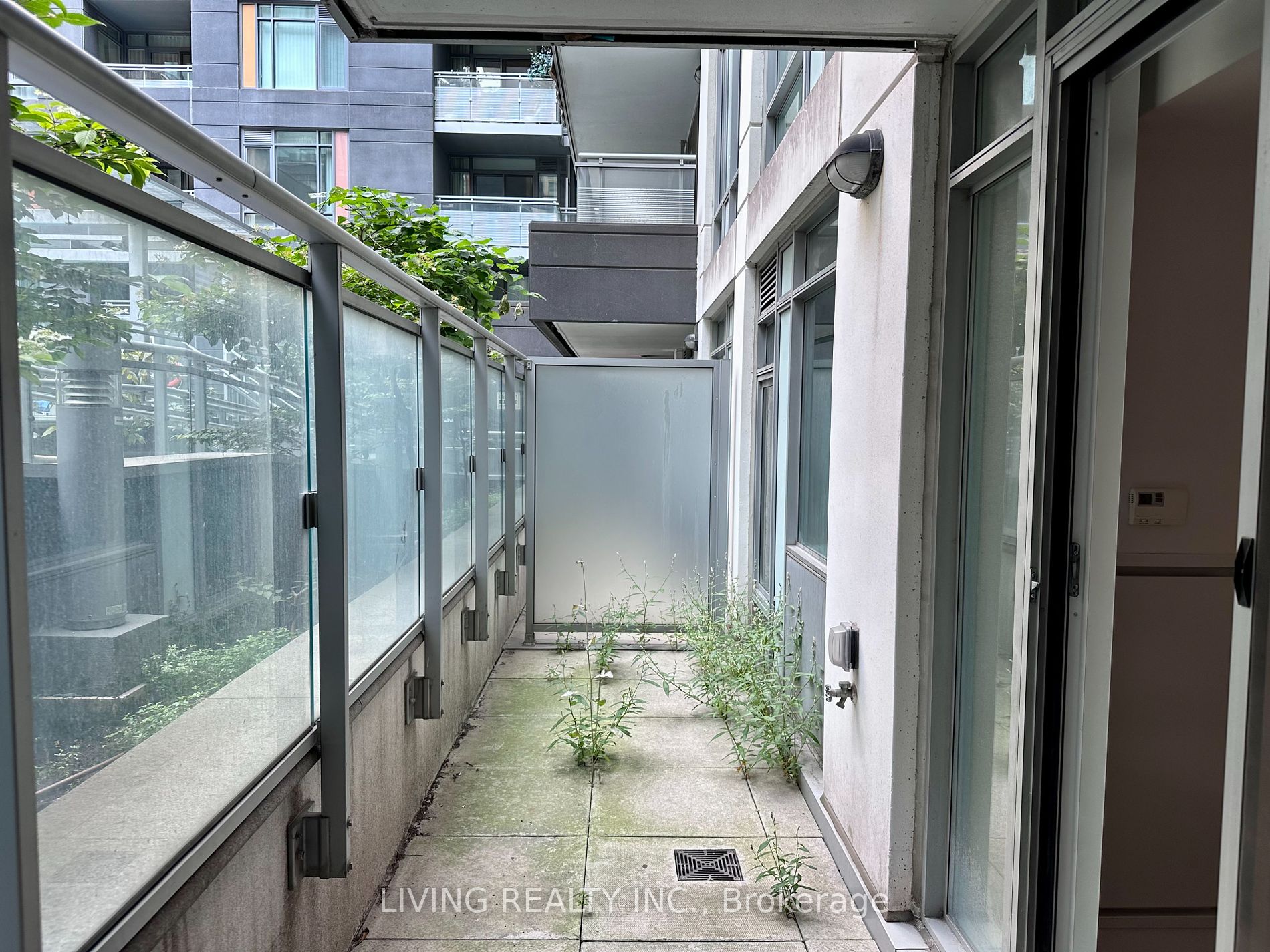 525 Adelaide Street W, #232