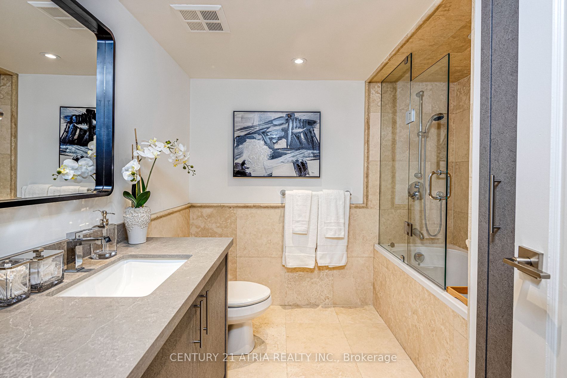 65 Harbour Sq, #1401