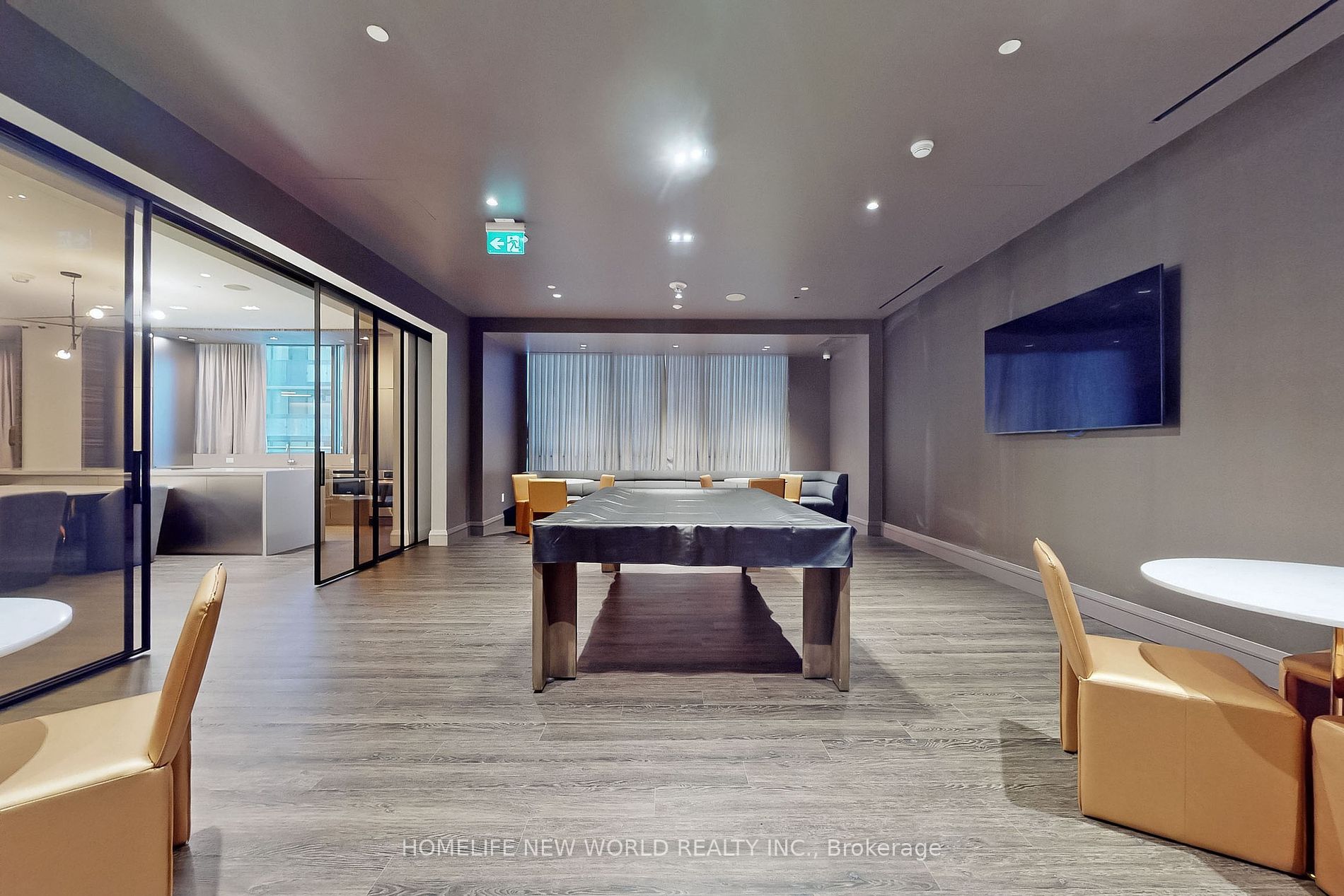 39 Roehampton Avenue, #2708