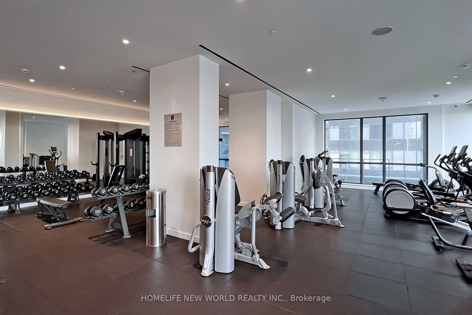 39 Roehampton Avenue, #2708