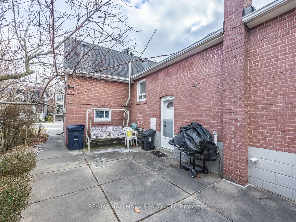 46 Dunblaine Avenue