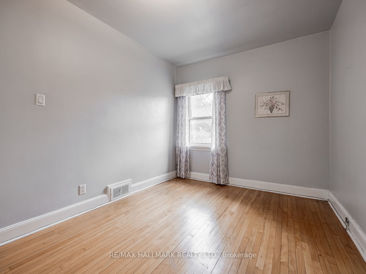 46 Dunblaine Avenue