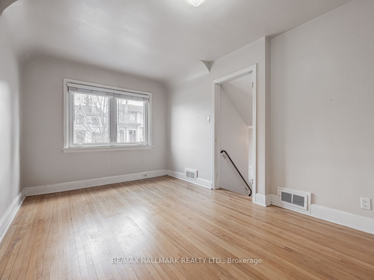 46 Dunblaine Avenue