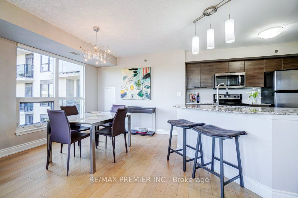 760 Sheppard Ave W, #515
