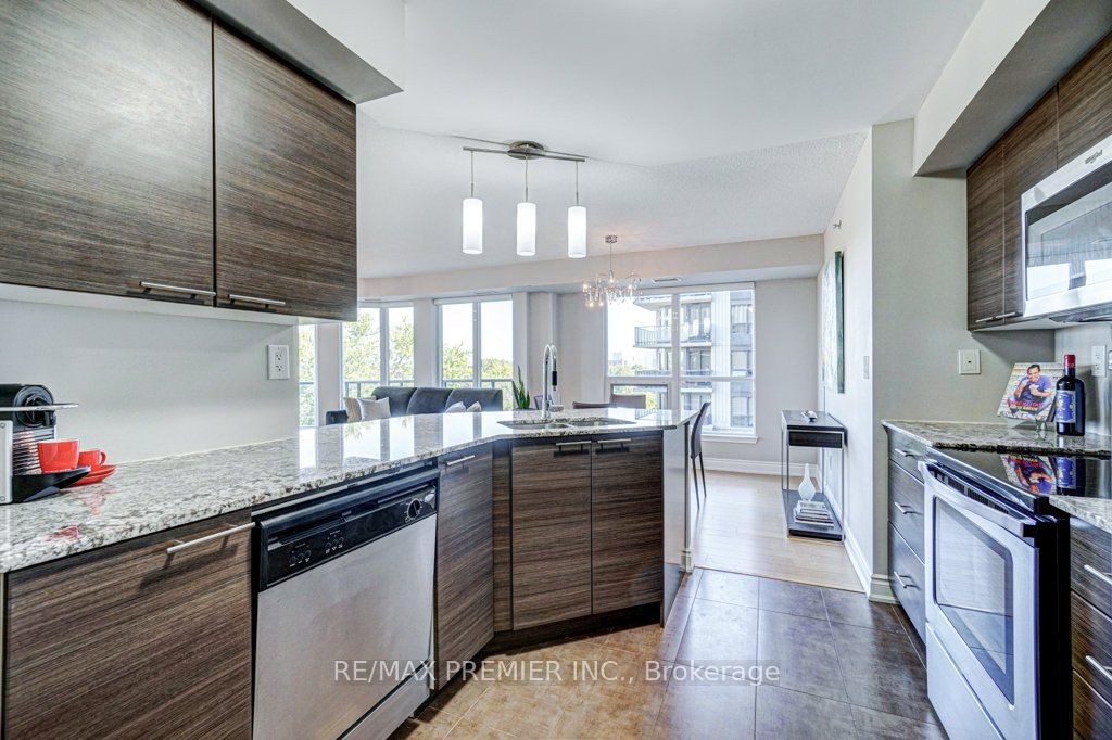 760 Sheppard Ave W, #515