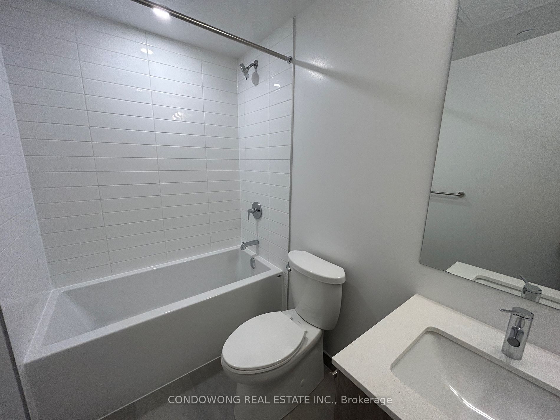 357 King Street W, #2205