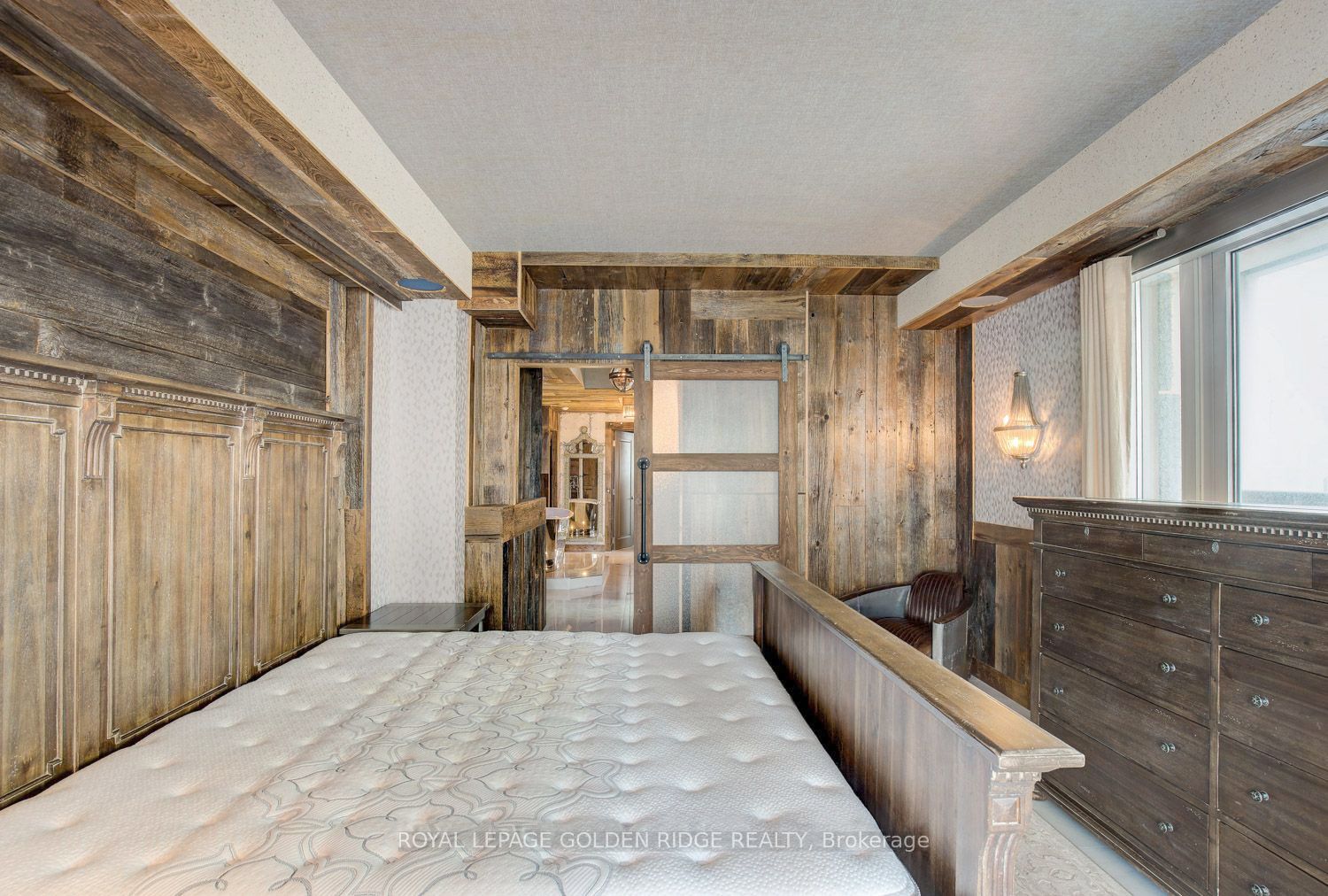 68 Yorkville Avenue #301