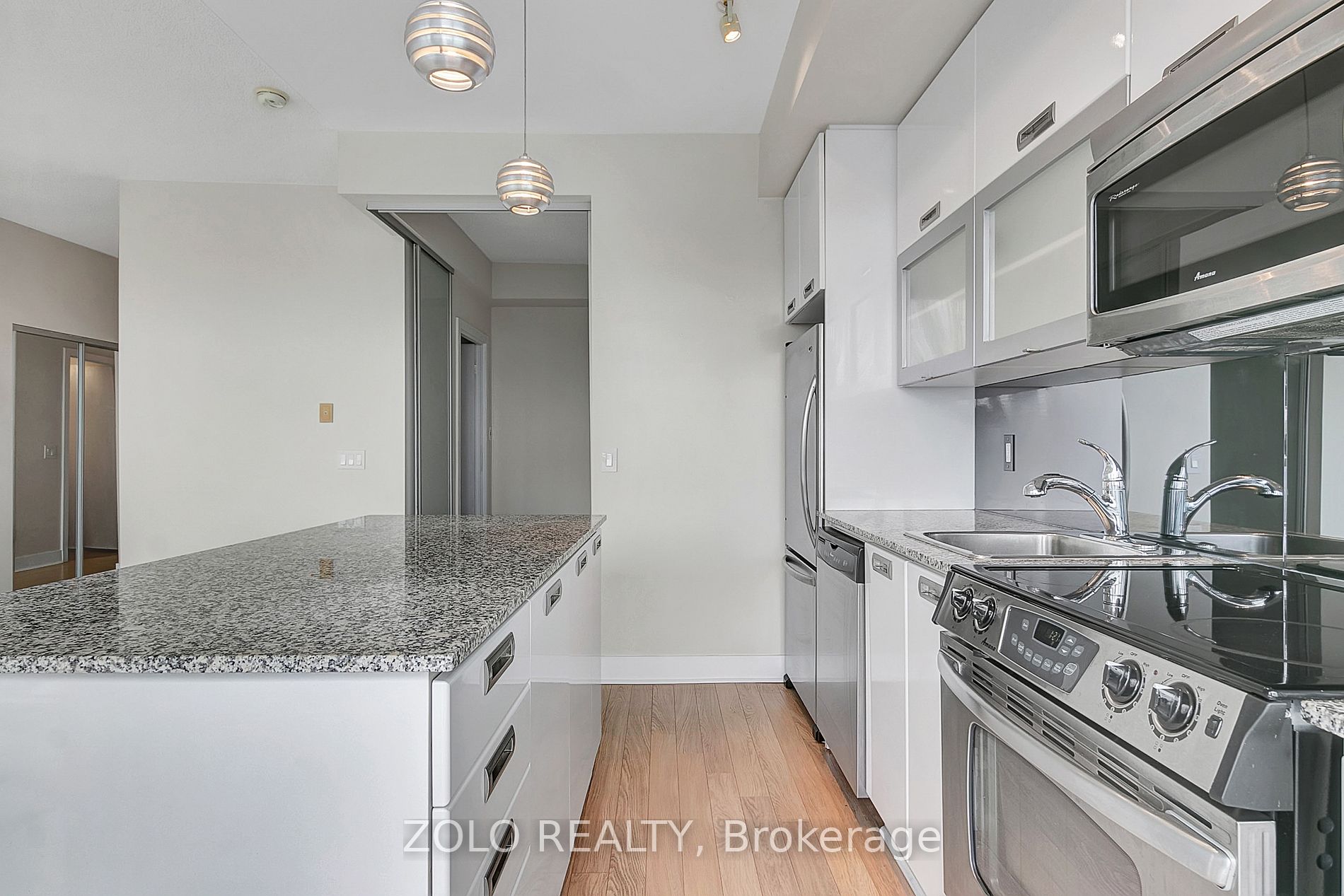 90 Stadium Rd, #325