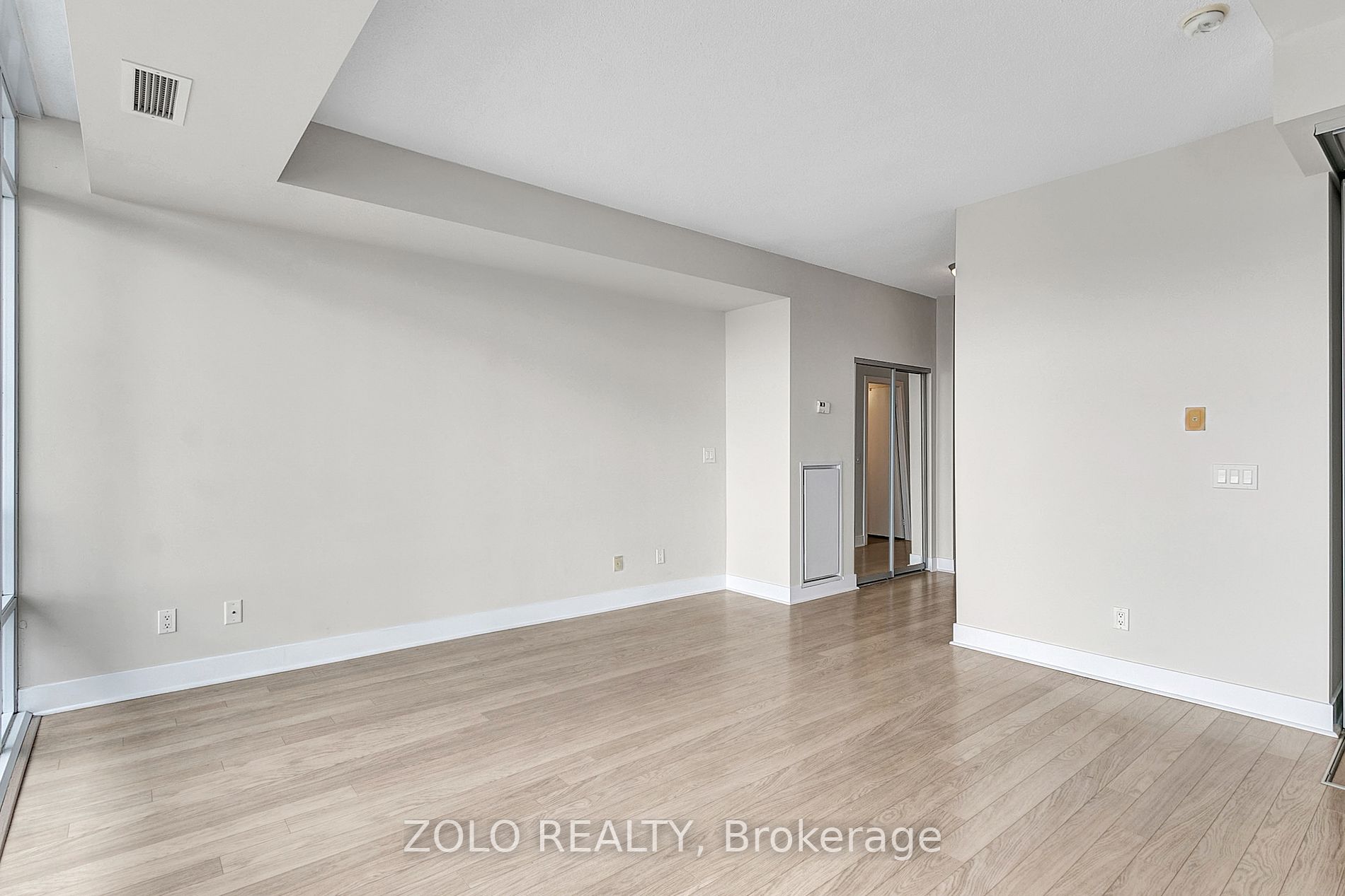 90 Stadium Rd, #325