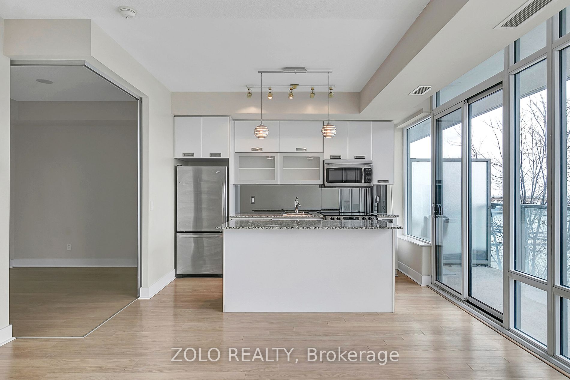 90 Stadium Rd, #325