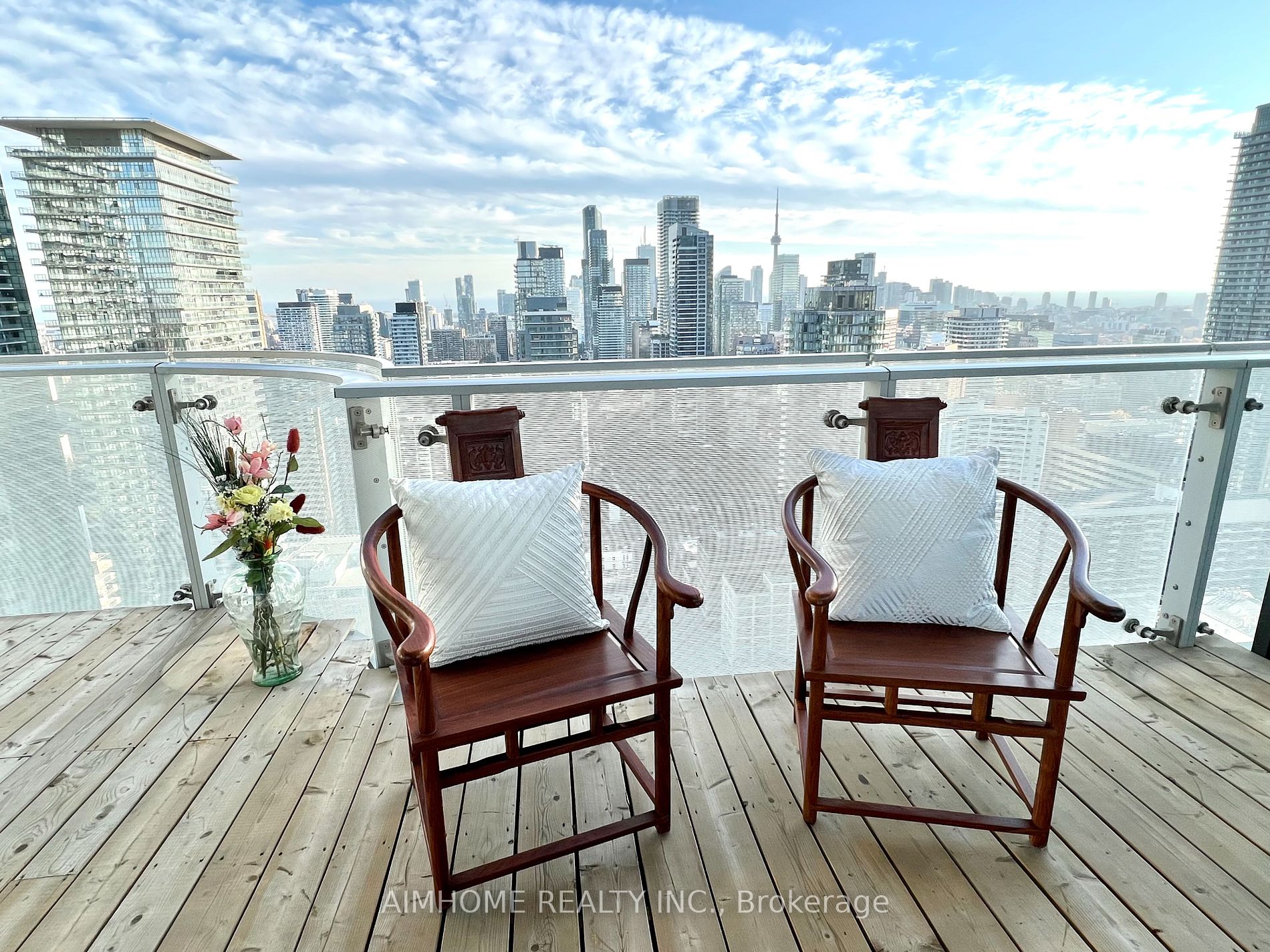 1 Bloor St E, #3405