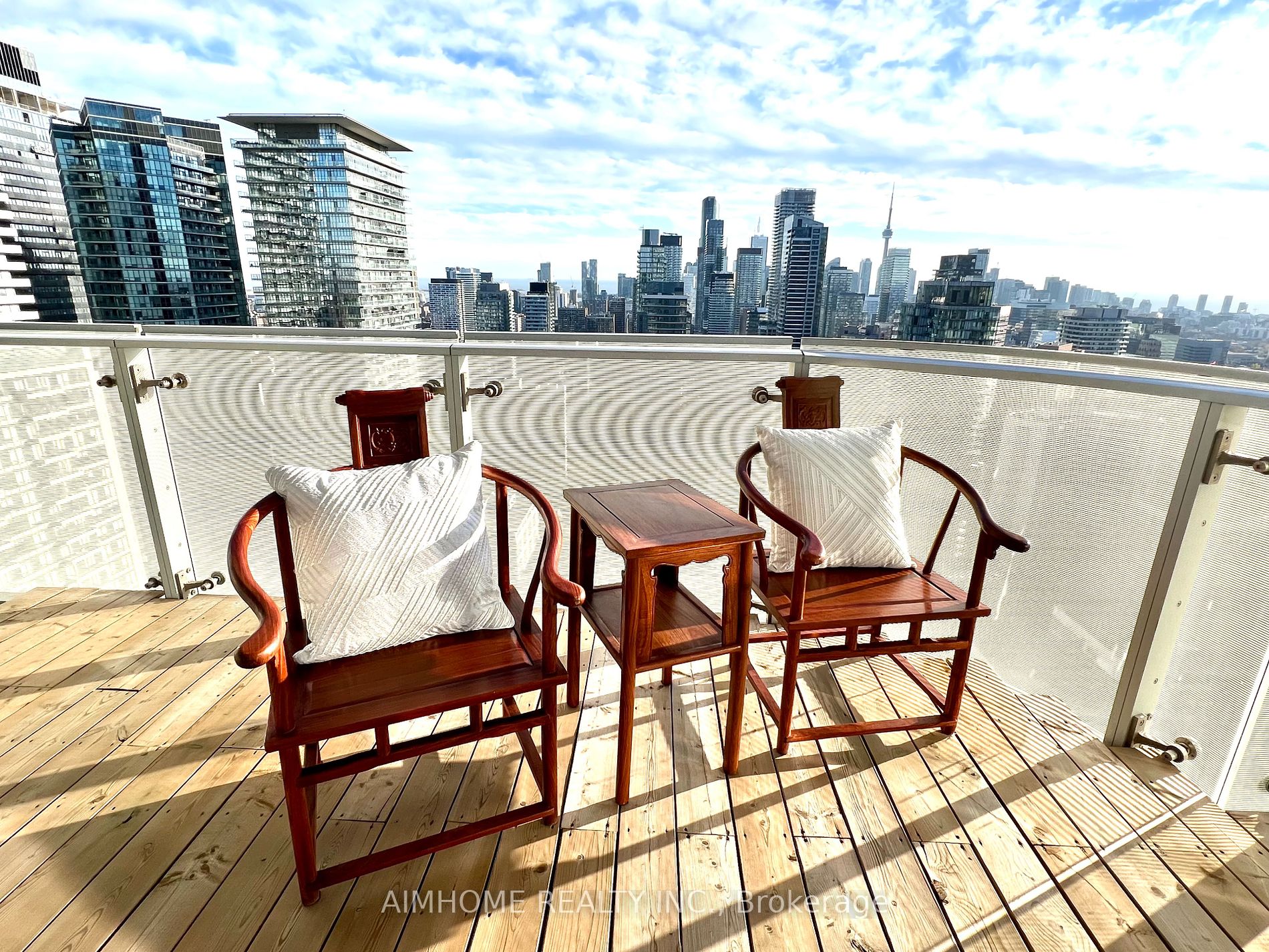 1 Bloor St E, #3405