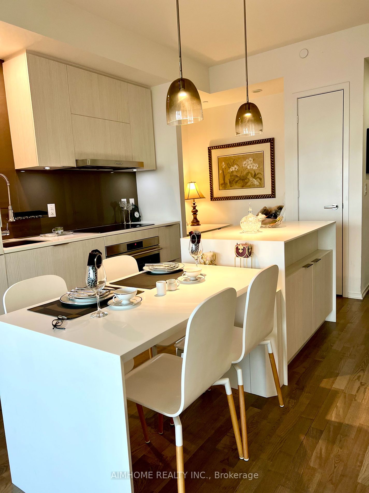 1 Bloor St E, #3405