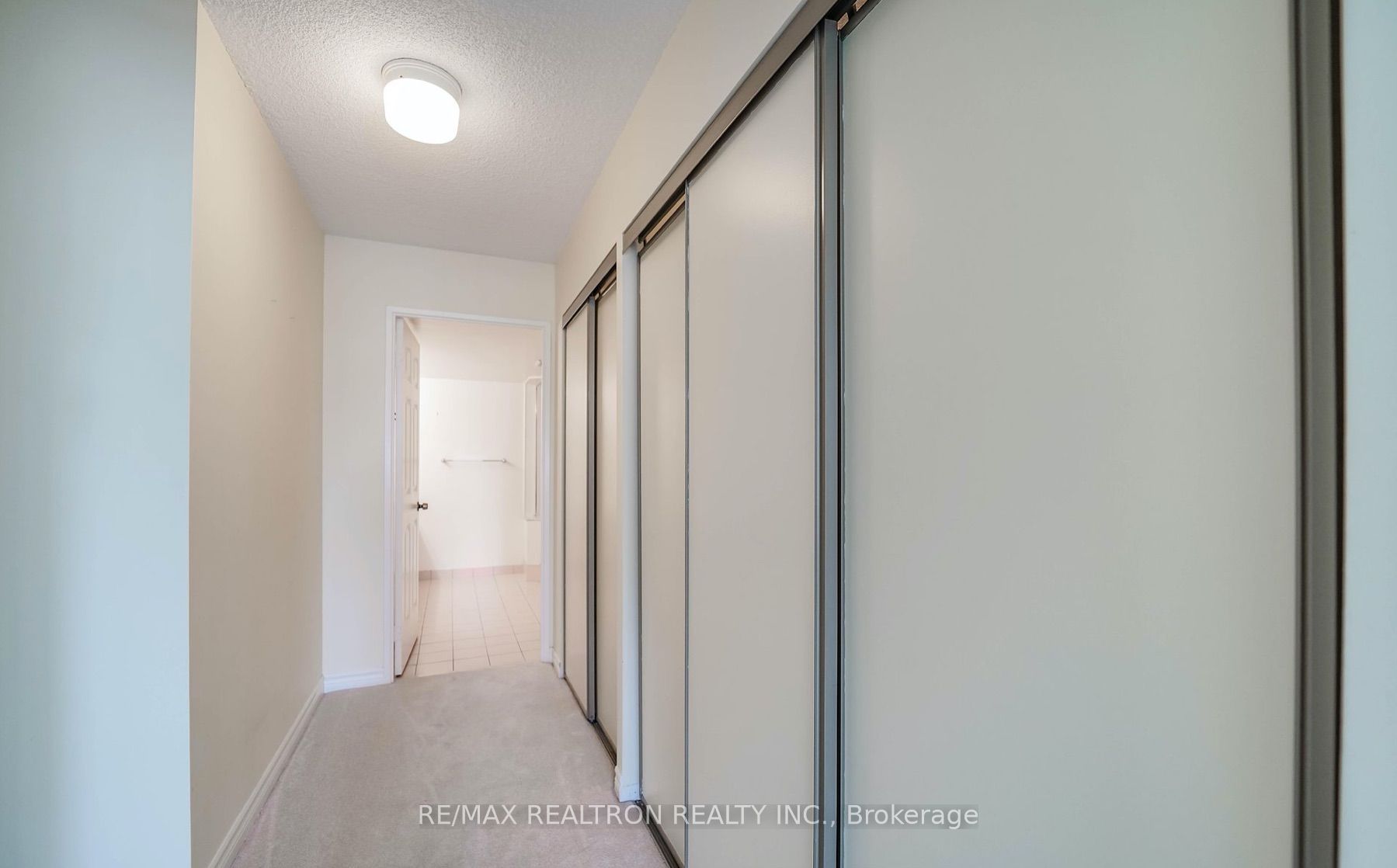 30 Greenfield Ave, #1211