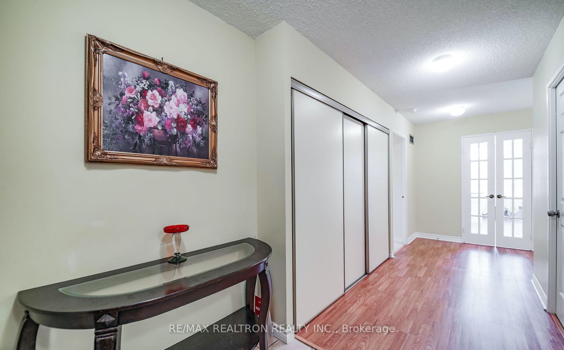 30 Greenfield Ave, #1211
