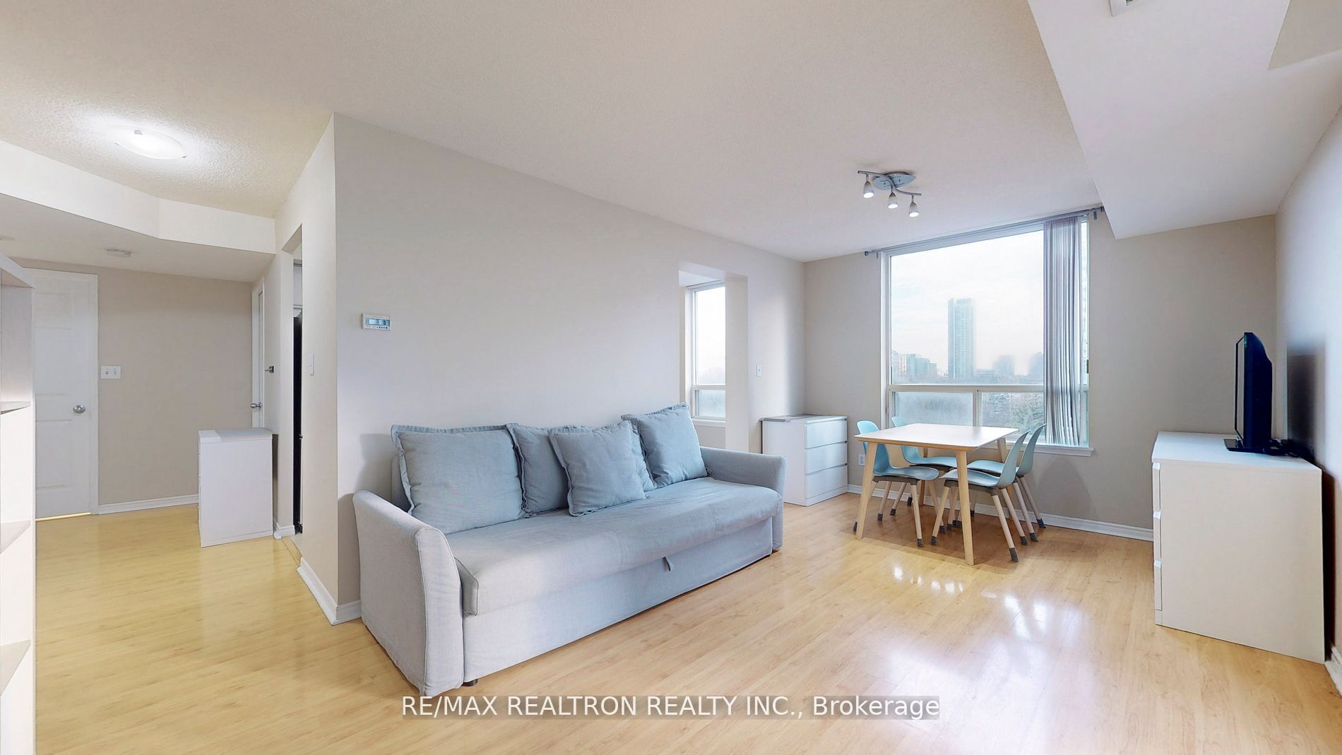 35 Empress Avenue, #507