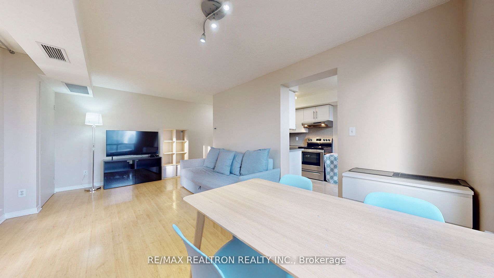 35 Empress Avenue, #507