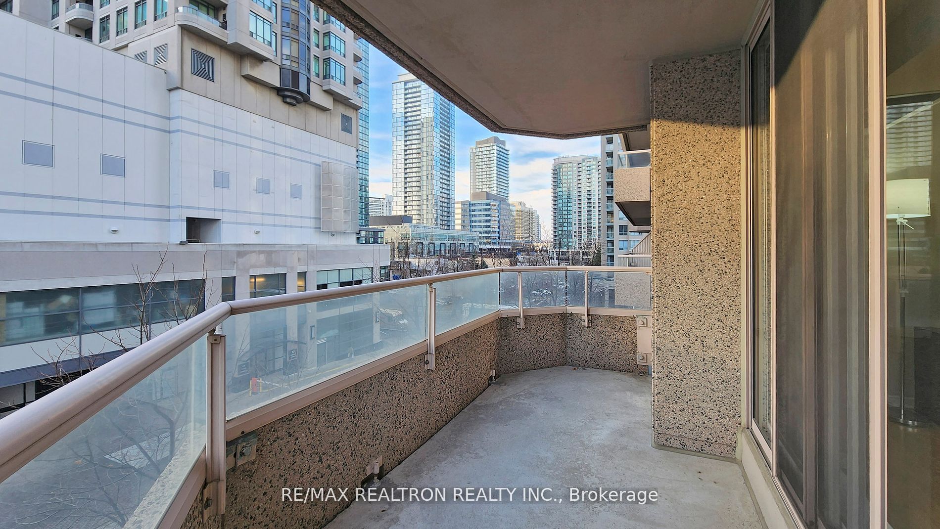 35 Empress Avenue, #507