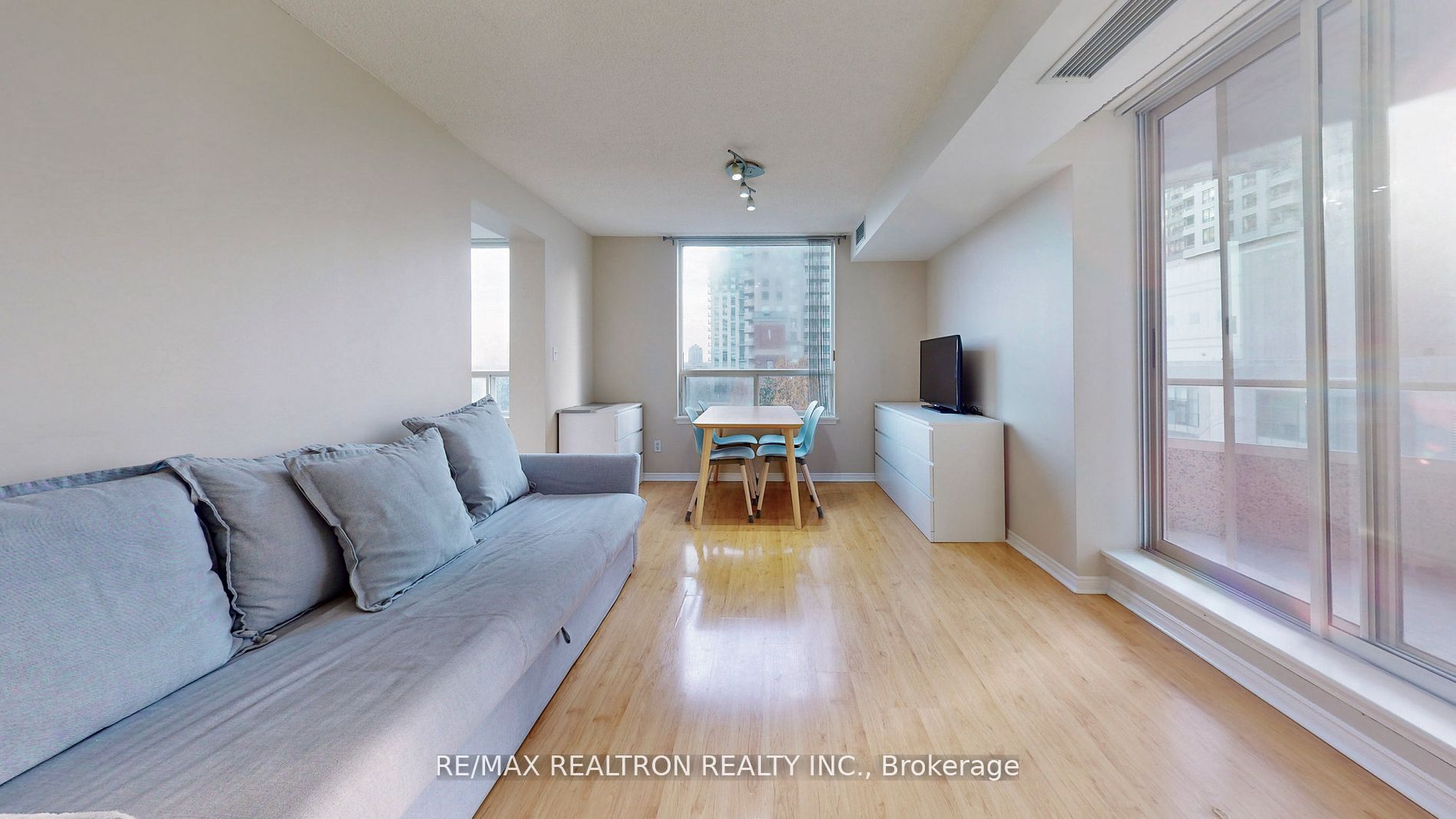 35 Empress Avenue, #507